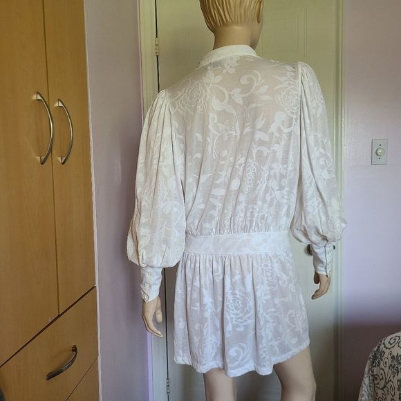 Puff Sleeve Victorian style Tunic - Picture 2 of 7